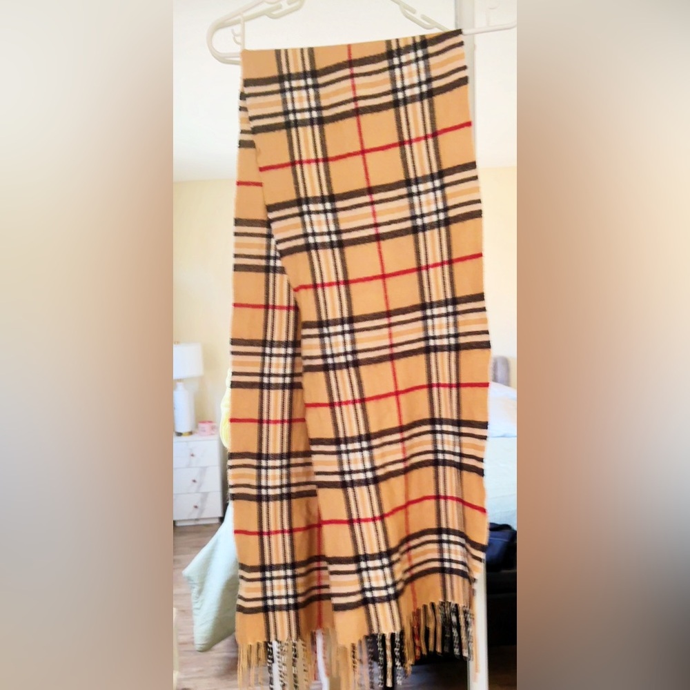 Designer Elegant Scarf